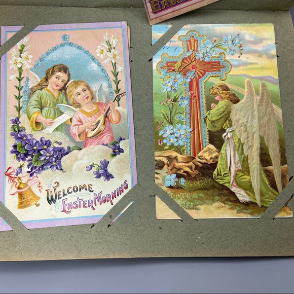 Antique Postcard Album with 40 Easter Greetings Postcards - Picture 16 of 16